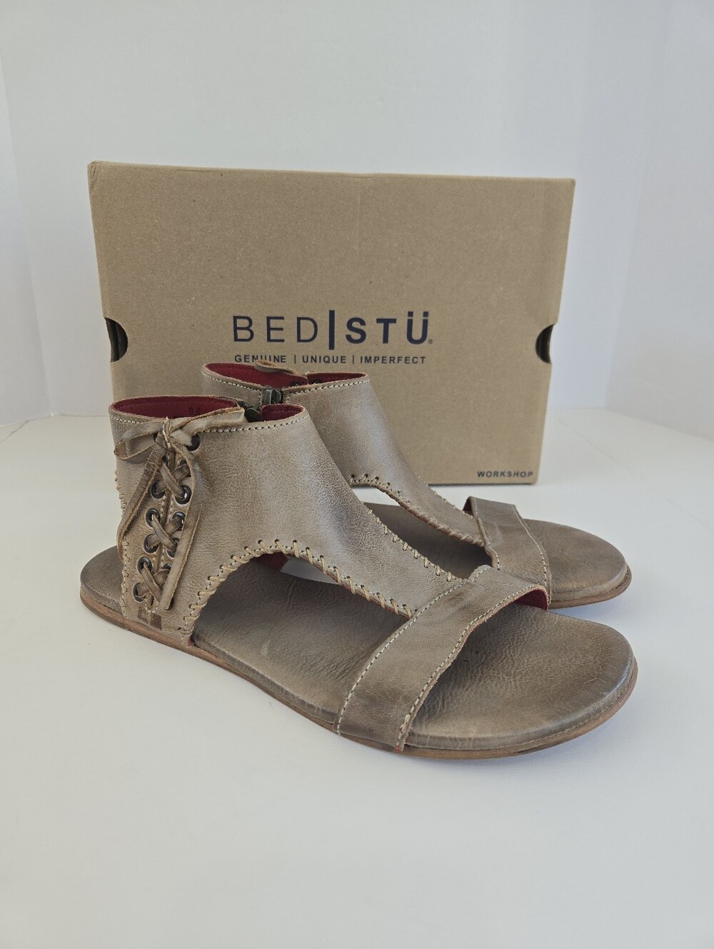 Bed Stu Nina Icicle Rustic Leather Gladiator Sandals Size 9 Very Good Condition
